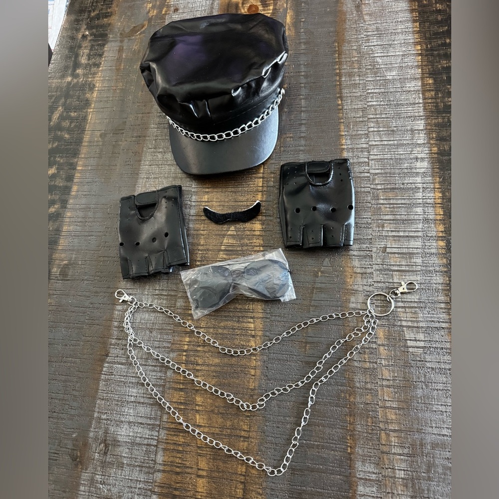 NWT Biker Costume Accessories Biker Cap Sunglasses 70s 80s Halloween